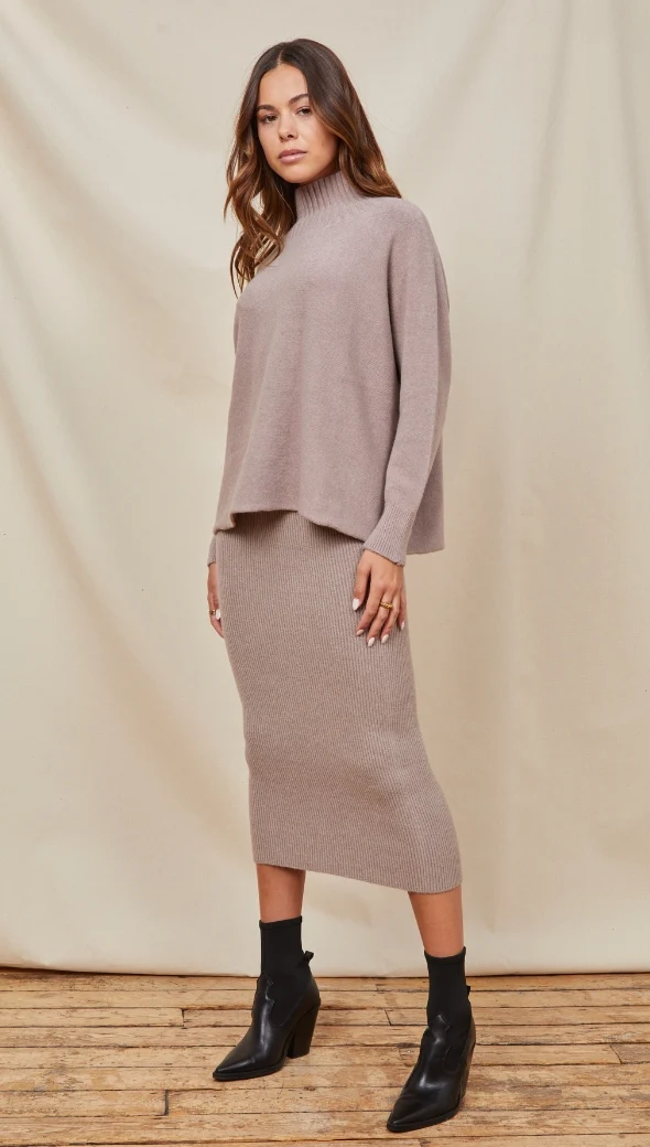 Alma Pencil Skirt - Smoke - Image 11