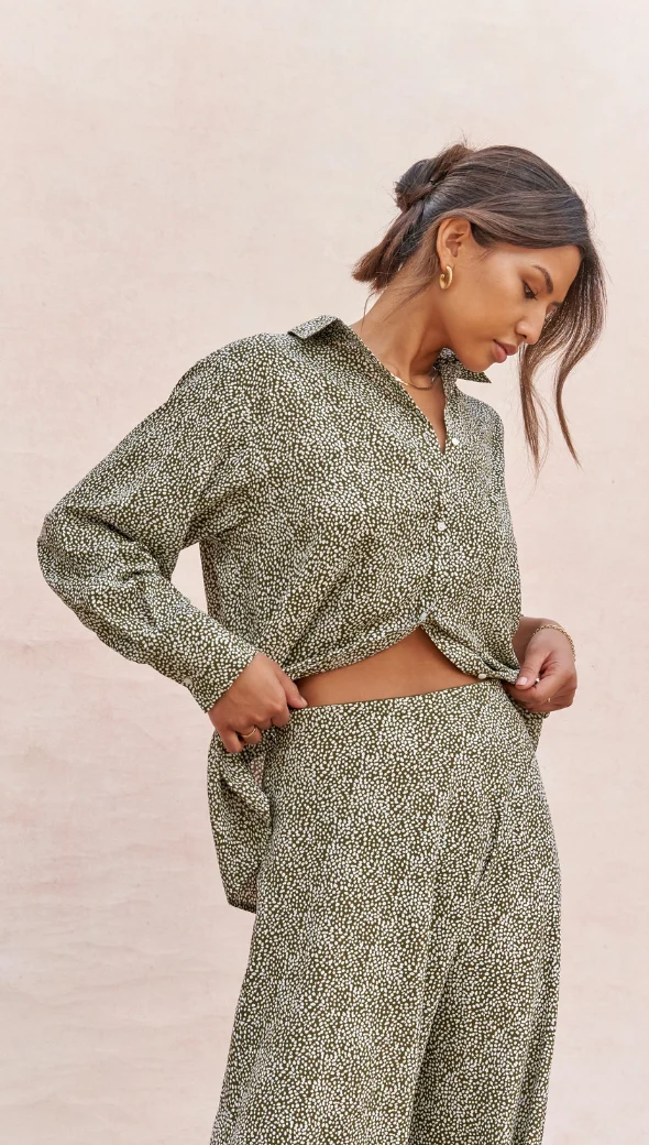 Ayla Shirt - Khaki Print - Image 6
