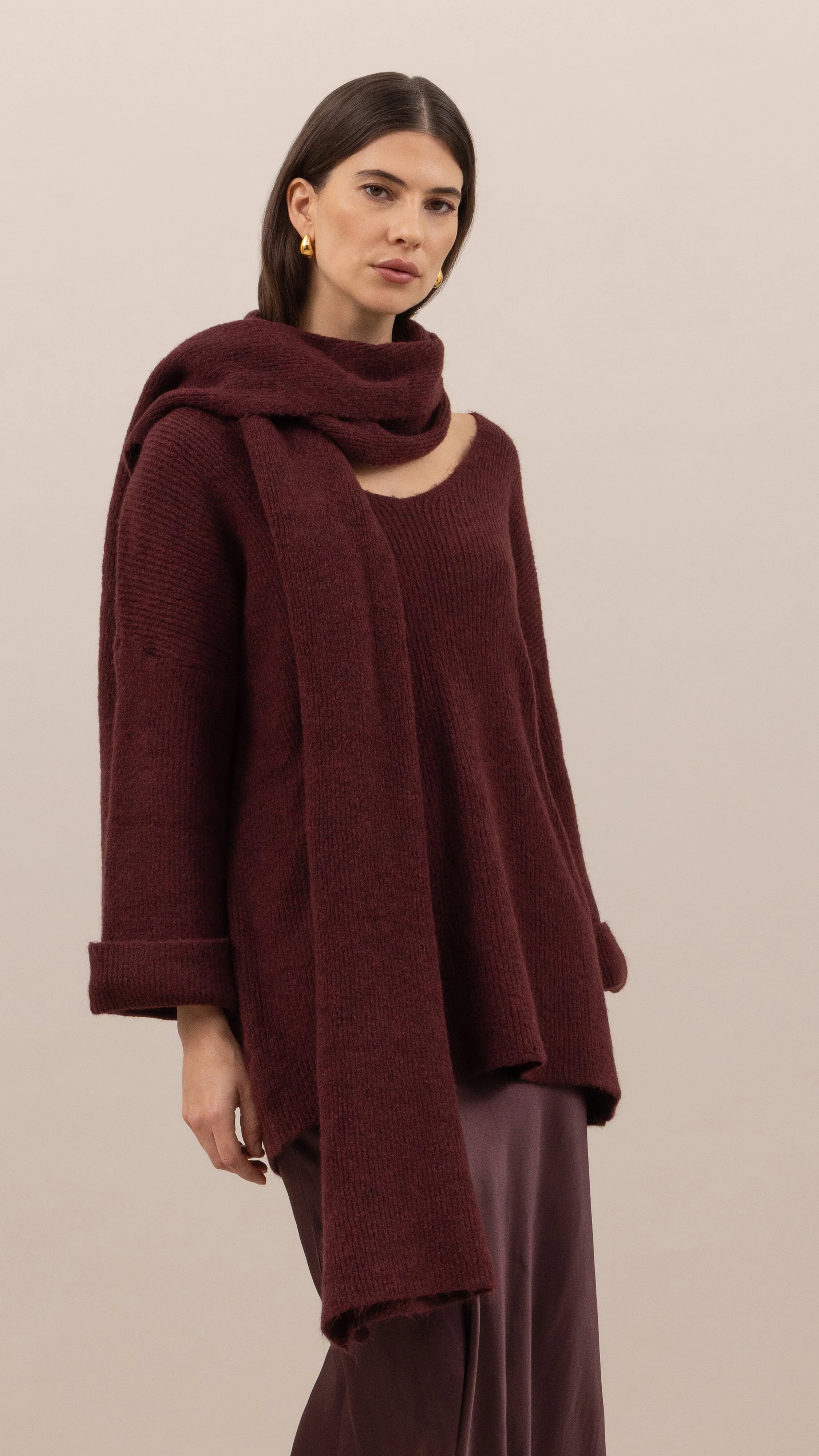 Luisa Sweater and Scarf   - Burgundy - Image 3