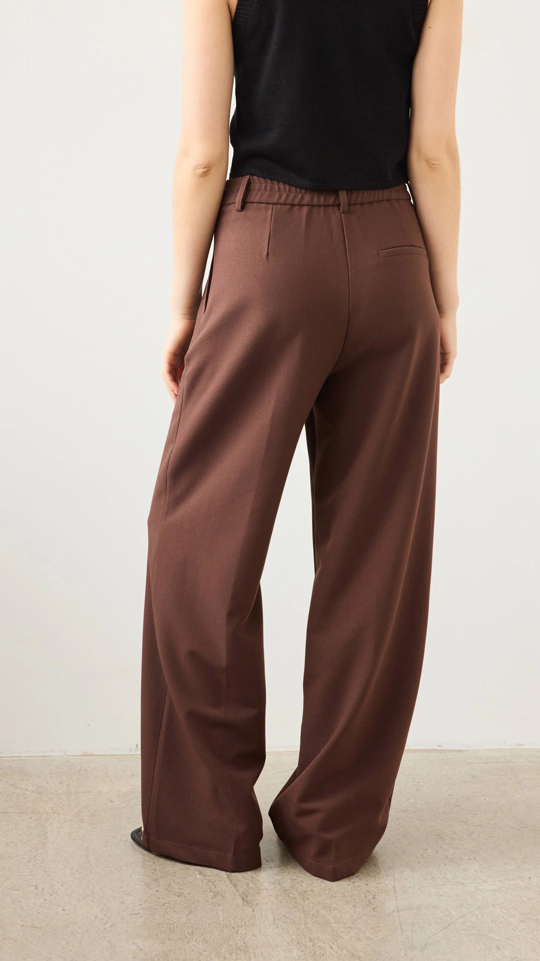 Nelly Crepe Trousers - Tobacco - Image 4