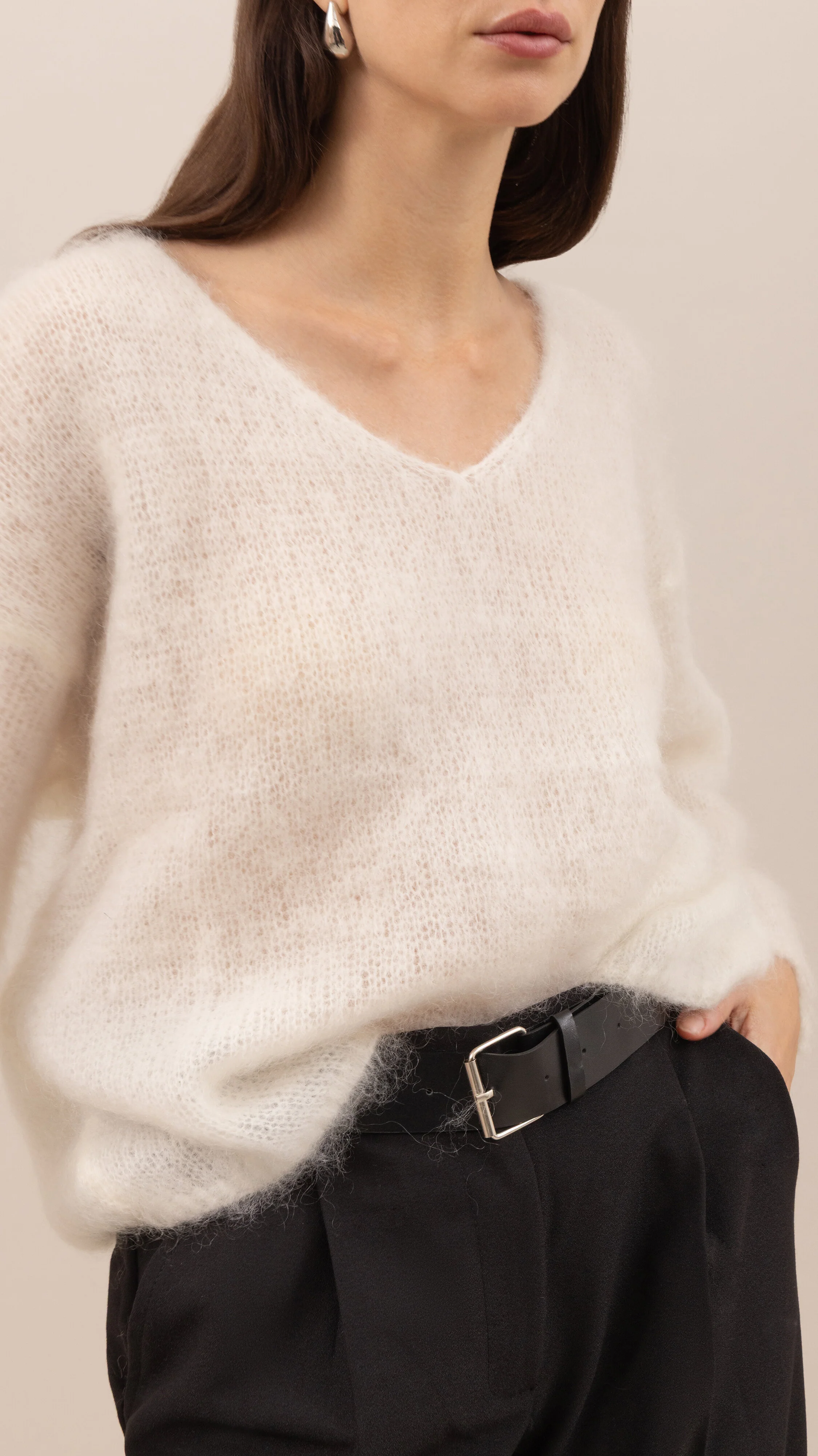 Tess Mohair V-Neck Sweater - Ivory - Image 3